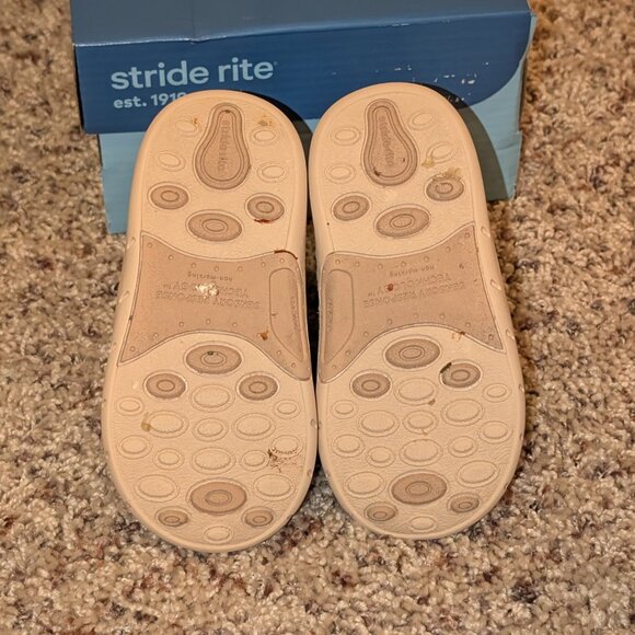 Stride Rite SRT Lena Pink Leopard Boots 5.5M - Picture 9 of 9